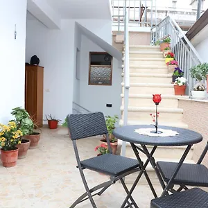 Downtown 2 Apartamento Berat